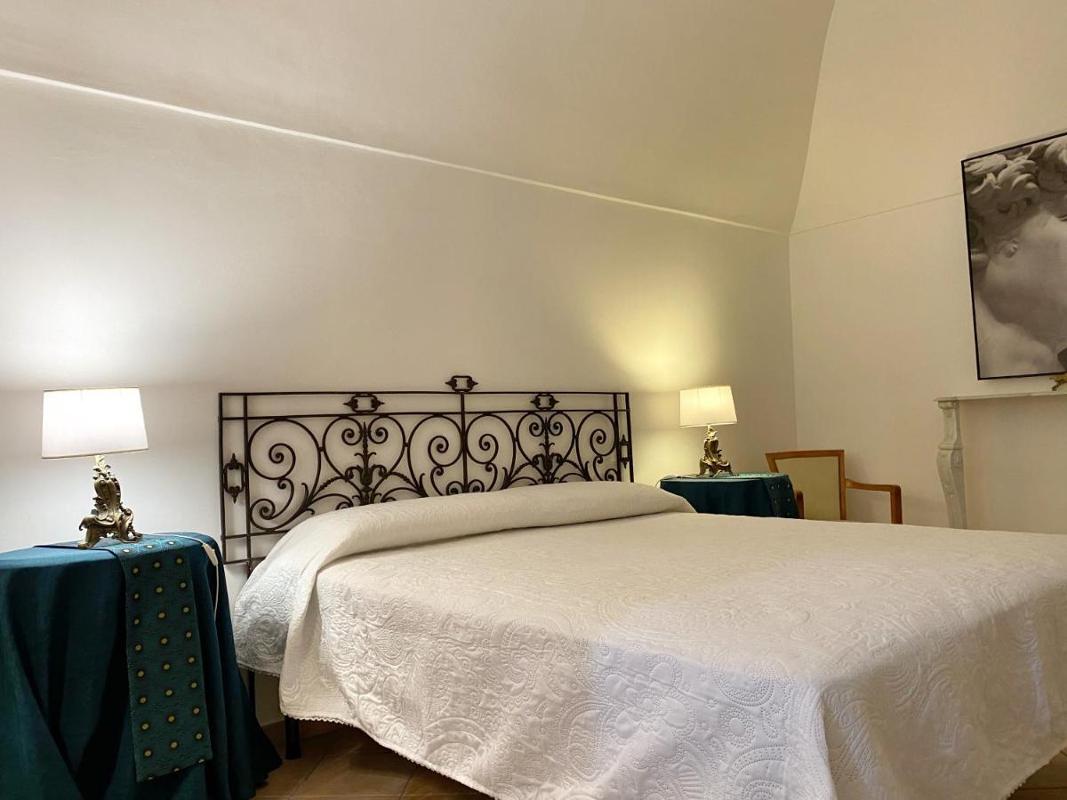 La Dimora Del Mercante - Puglia Mia Apartments Monopoli Buitenkant foto